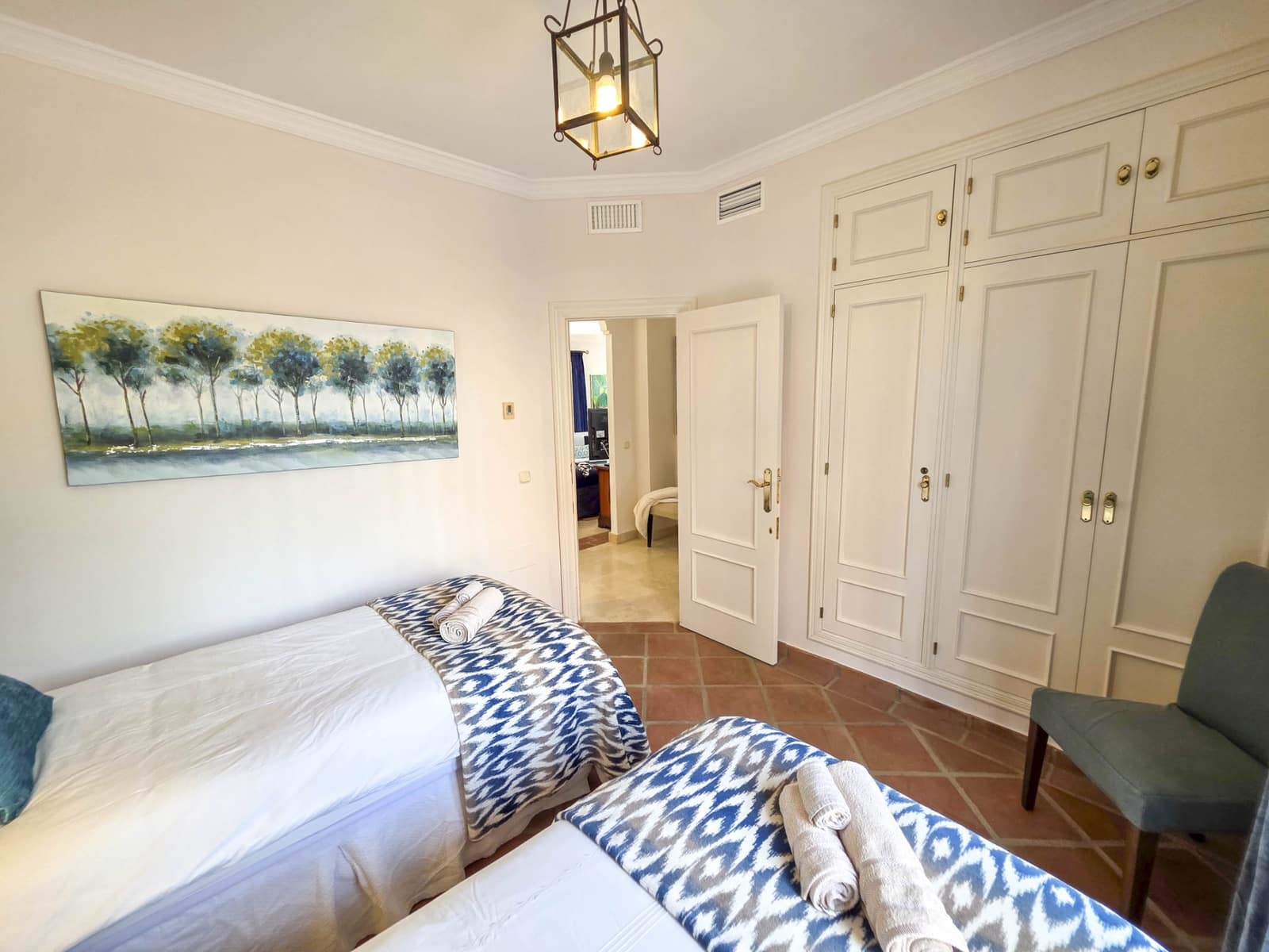 3 slaapkamer Appartement te koop in Casares met garage - € 995.000 (Ref: 9501954)