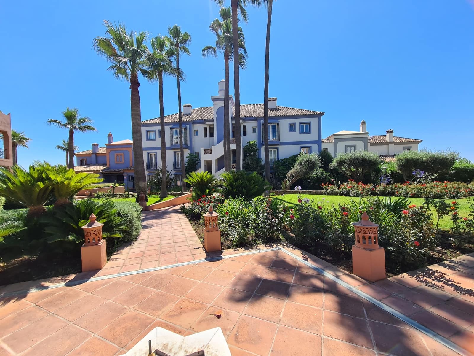 3 slaapkamer Appartement te koop in Casares met garage - € 995.000 (Ref: 9501954)