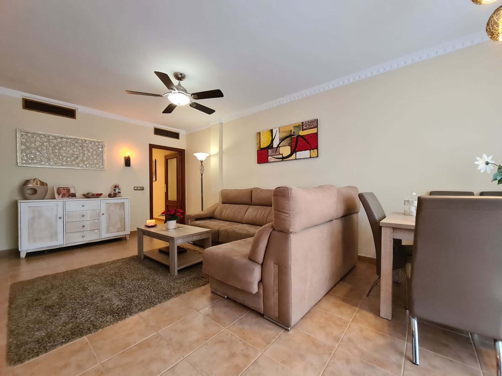 4 sovrum Takvåning till salu i Estepona med garage - 679 000 € (Ref: 9511979)