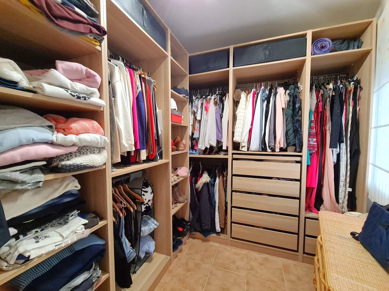 4 sovrum Takvåning till salu i Estepona med garage - 679 000 € (Ref: 9511979)