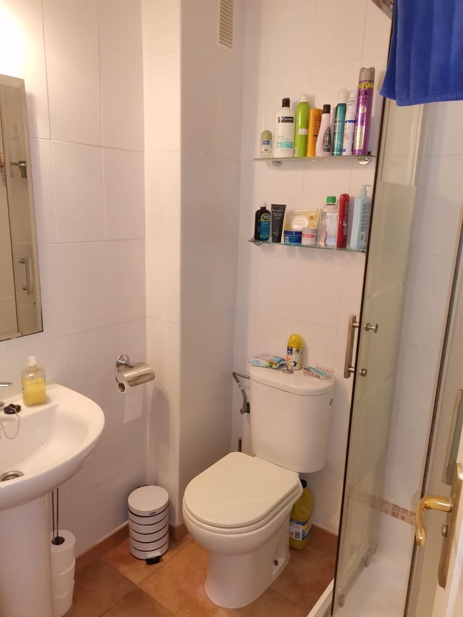 2 soveværelse Penthouse til salg i Manilva med garage - € 225.000 (Ref: 9518571)