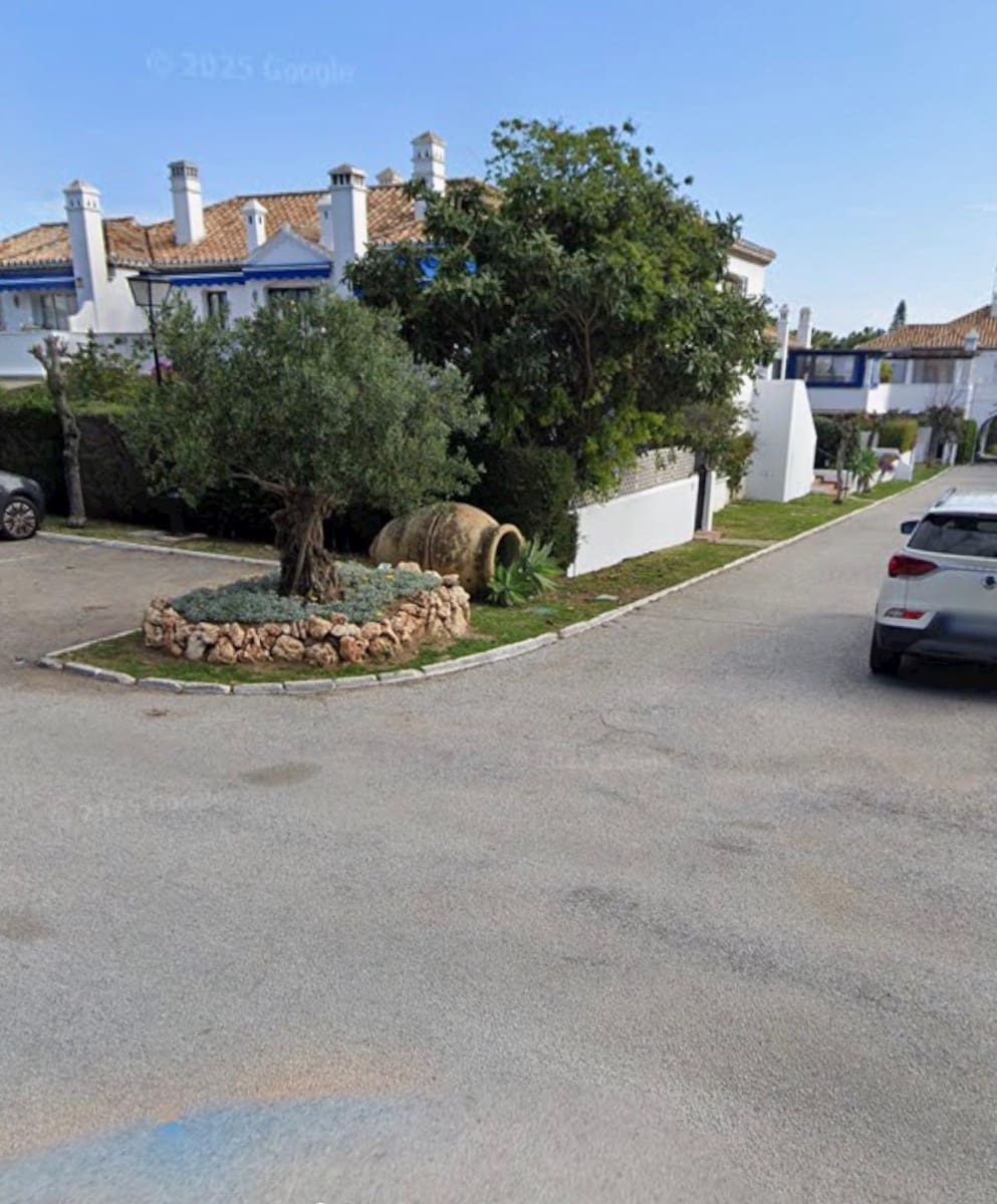 2 soverom Kjedet enebolig til salgs i Estepona - € 345 000 (Ref: 9530108)