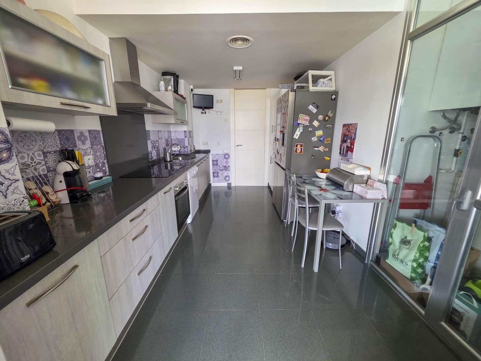 3 bedroom Apartment for sale in La Duquesa / Puerto de la Duquesa with pool garage - € 429,000 (Ref: 9540898)