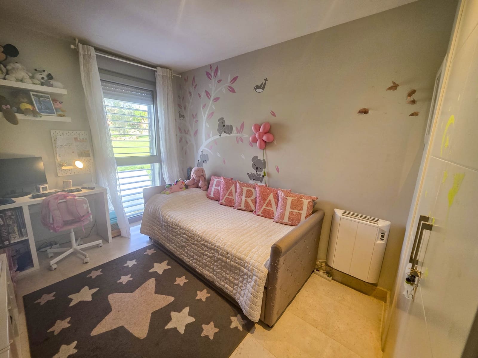 3 bedroom Apartment for sale in La Duquesa / Puerto de la Duquesa with pool garage - € 429,000 (Ref: 9540898)