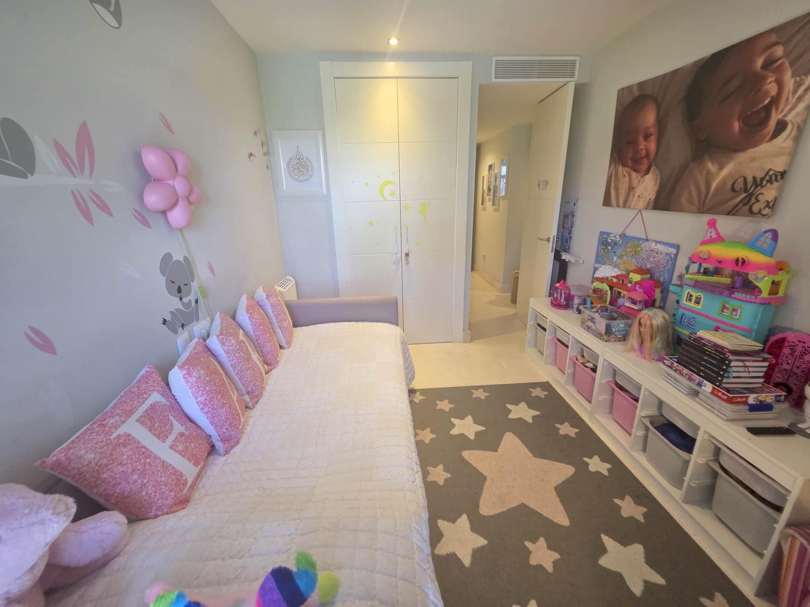 3 bedroom Apartment for sale in La Duquesa / Puerto de la Duquesa with pool garage - € 429,000 (Ref: 9540898)