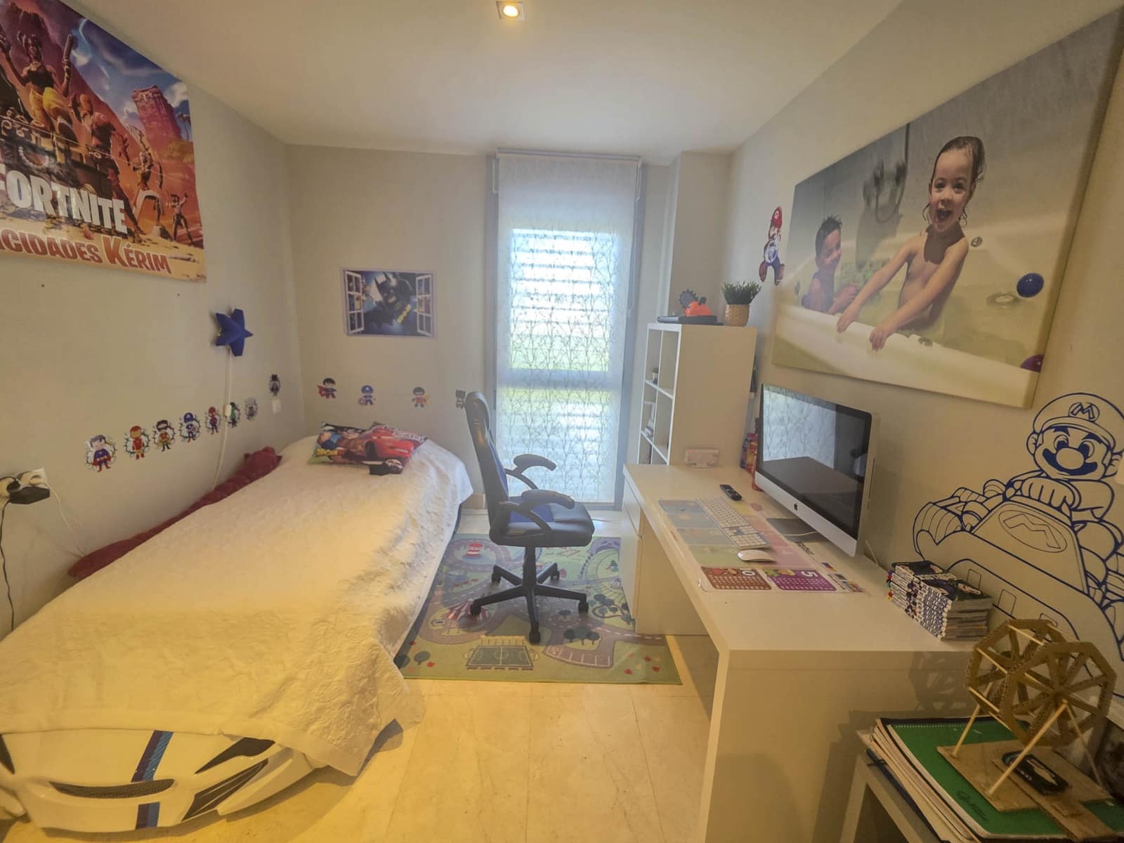 3 bedroom Apartment for sale in La Duquesa / Puerto de la Duquesa with pool garage - € 429,000 (Ref: 9540898)