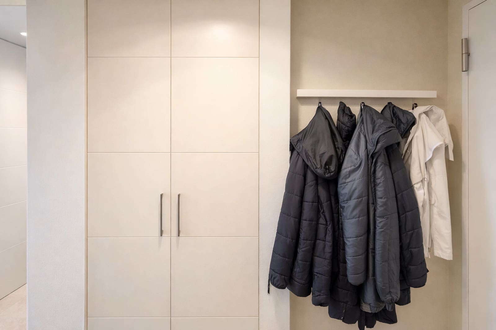 3 slaapkamer Appartement te koop in La Duquesa / Puerto de la Duquesa met zwembad garage - € 429.000 (Ref: 9540898)