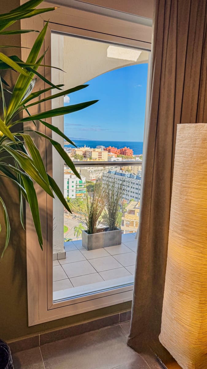 3 bedroom Apartment for sale in Estepona with pool garage - € 630,000 (Ref: 9540900)