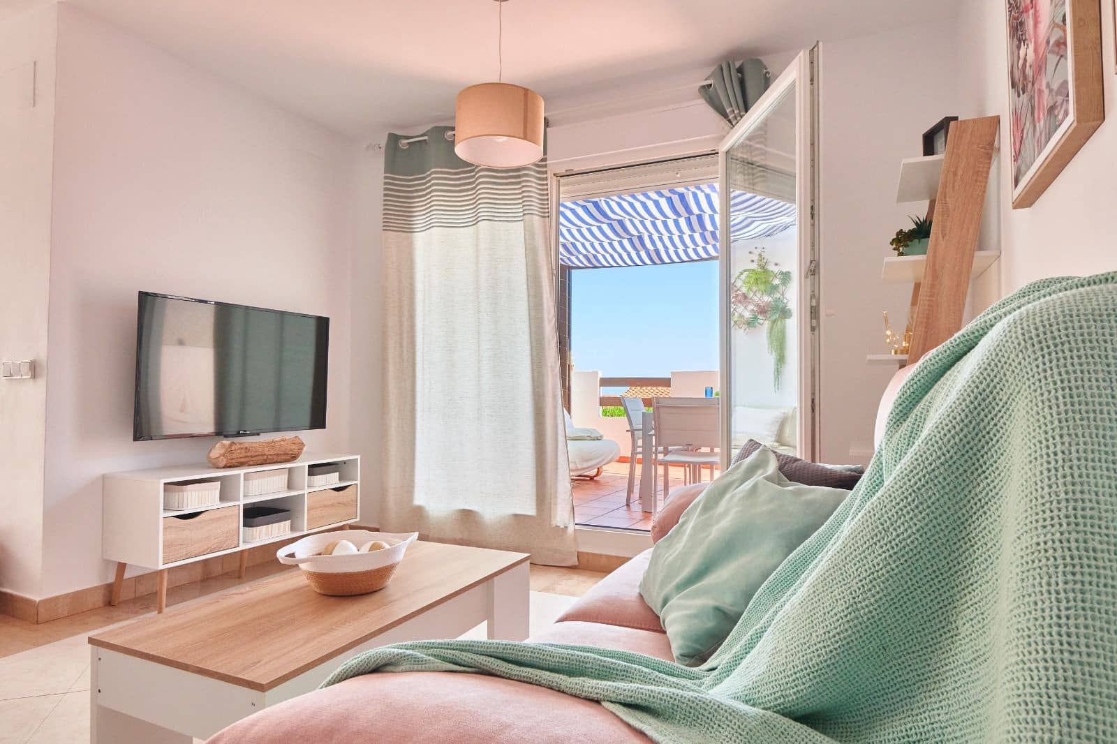 2 slaapkamer Appartement te koop in Manilva met zwembad garage - € 267.000 (Ref: 9547555)