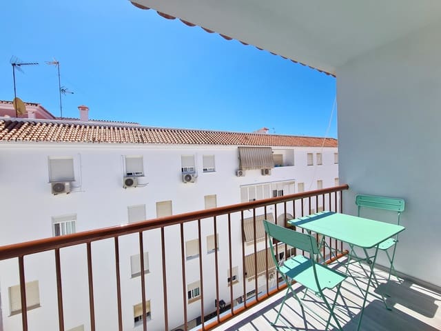 4 chambre Appartement à vendre à Estepona - 480 000 € (Ref: 9551033)