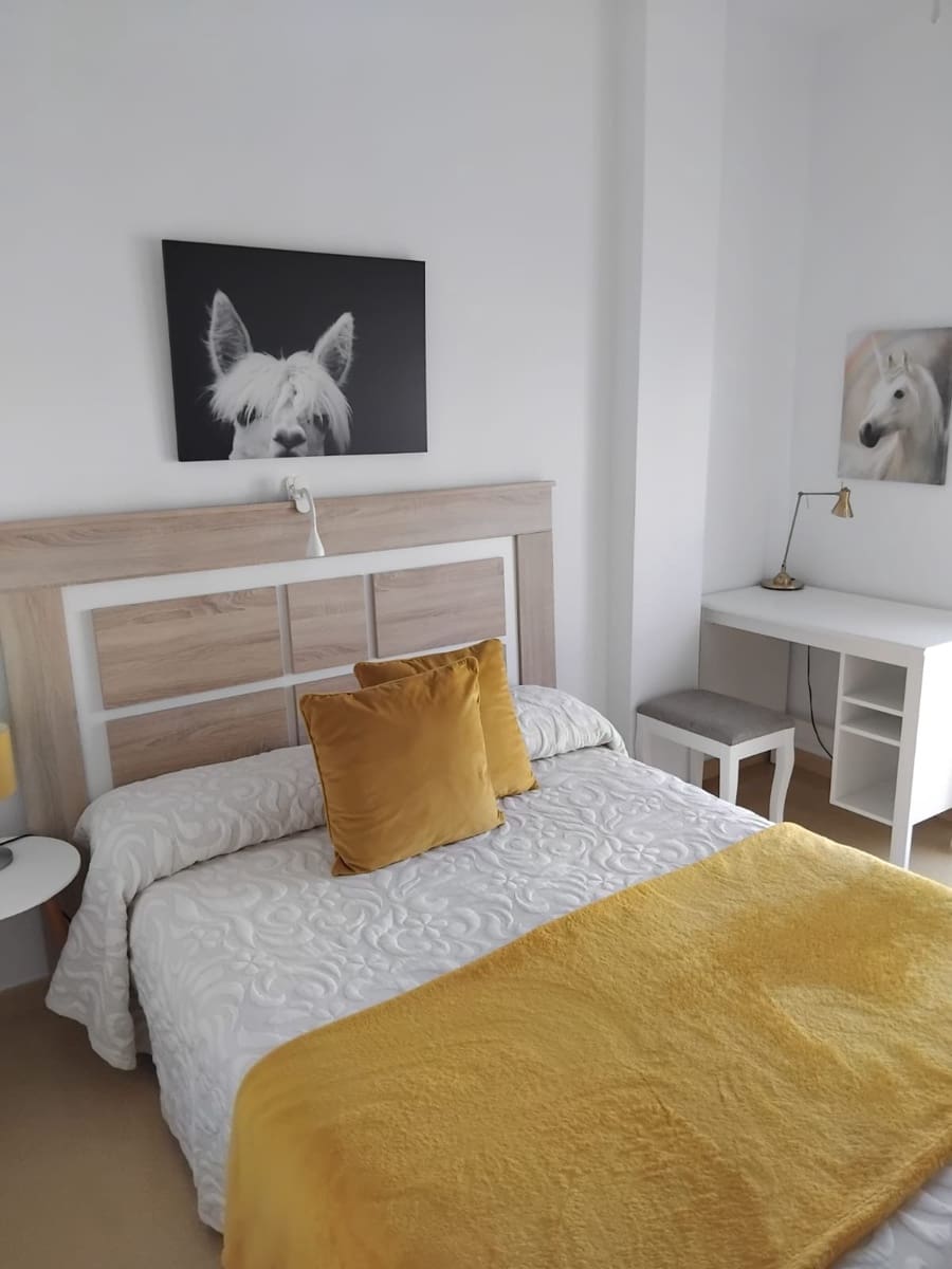 3 bedroom Apartment for sale in San Luis de Sabinillas with pool - € 291,000 (Ref: 9551034)