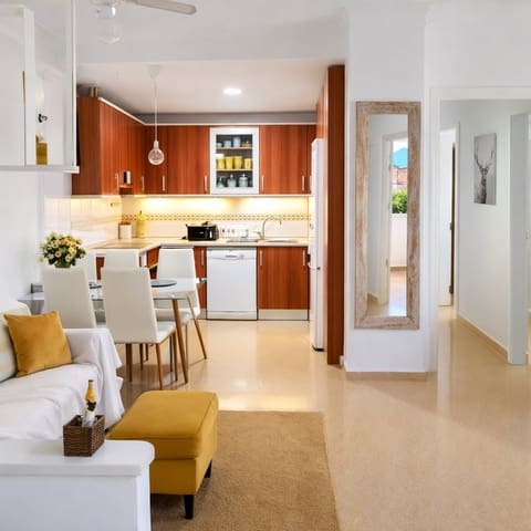 3 sovrum Lägenhet till salu i San Luis de Sabinillas, Manilva med pool - 291 000 € (Ref: 9551034)