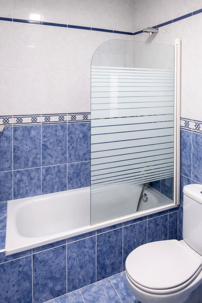 3 bedroom Apartment for sale in San Luis de Sabinillas with pool - € 291,000 (Ref: 9551034)