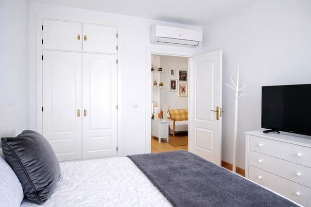 3 Zimmer Apartment zu verkaufen in San Luis de Sabinillas, Manilva mit Pool - 291.000 € (Ref: 9551034)