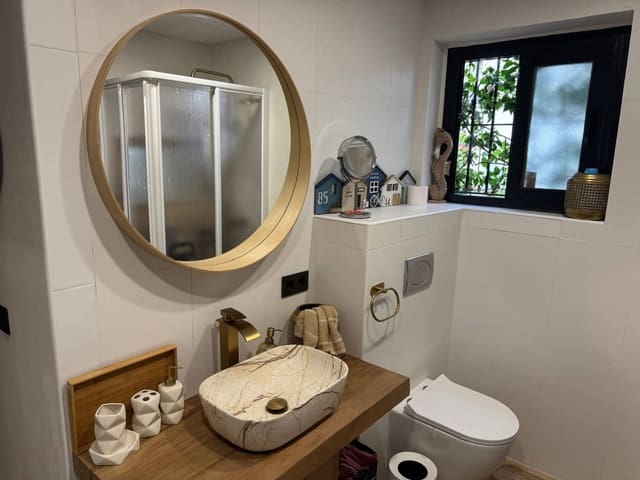 3 soverom Hus til salgs i Estepona - € 849 000 (Ref: 9555253)