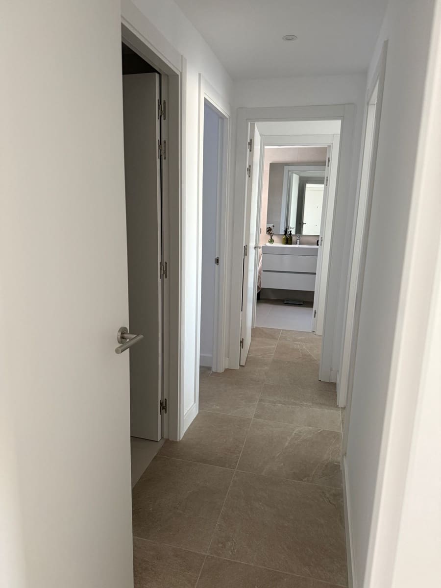 3 quarto Apartamento para venda em Estepona com piscina garagem - 980 000 € (Ref: 9568194)