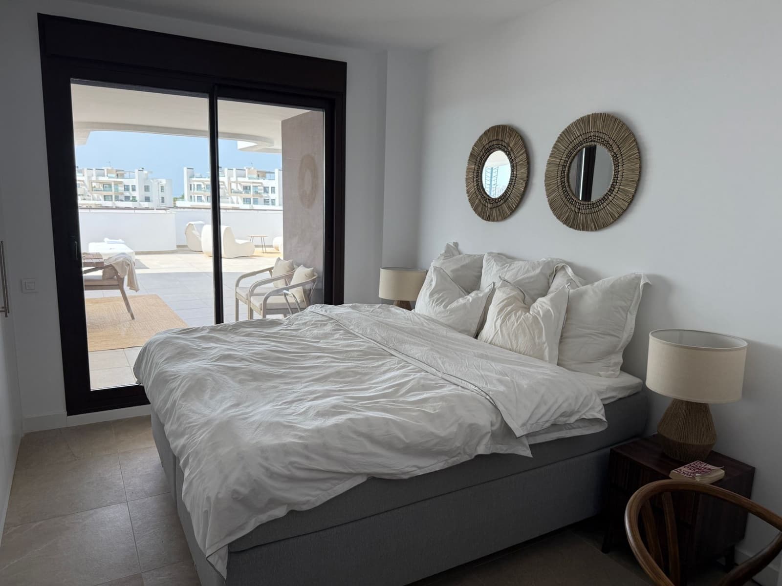 3 quarto Apartamento para venda em Estepona com piscina garagem - 980 000 € (Ref: 9568194)