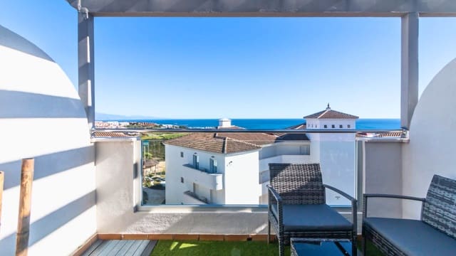 2 soveværelse Penthouse til salg i La Duquesa / Puerto de la Duquesa, Manilva med swimmingpool garage - € 265.000 (Ref: 9570800)