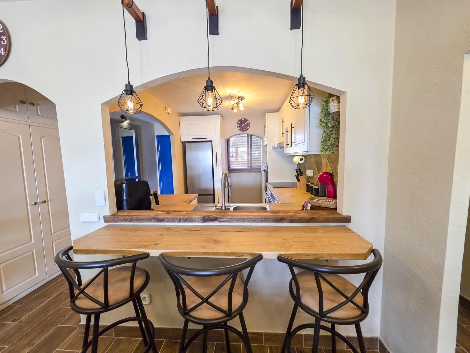 2 slaapkamer Appartement te koop in La Duquesa / Puerto de la Duquesa met zwembad garage - € 369.000 (Ref: 9594775)