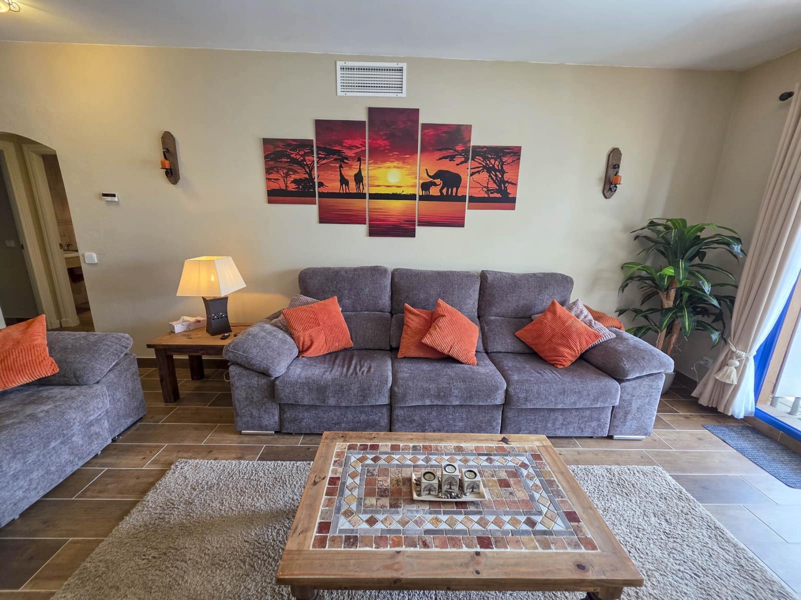 2 slaapkamer Appartement te koop in La Duquesa / Puerto de la Duquesa met zwembad garage - € 369.000 (Ref: 9594775)