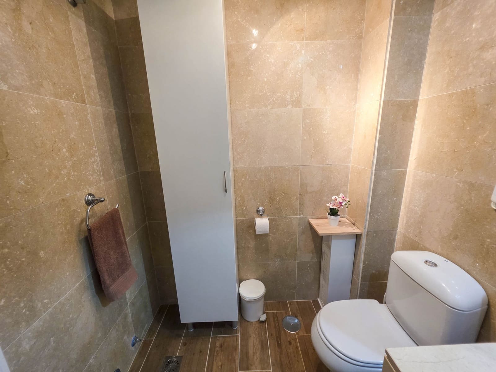 2 slaapkamer Appartement te koop in La Duquesa / Puerto de la Duquesa met zwembad garage - € 369.000 (Ref: 9594775)