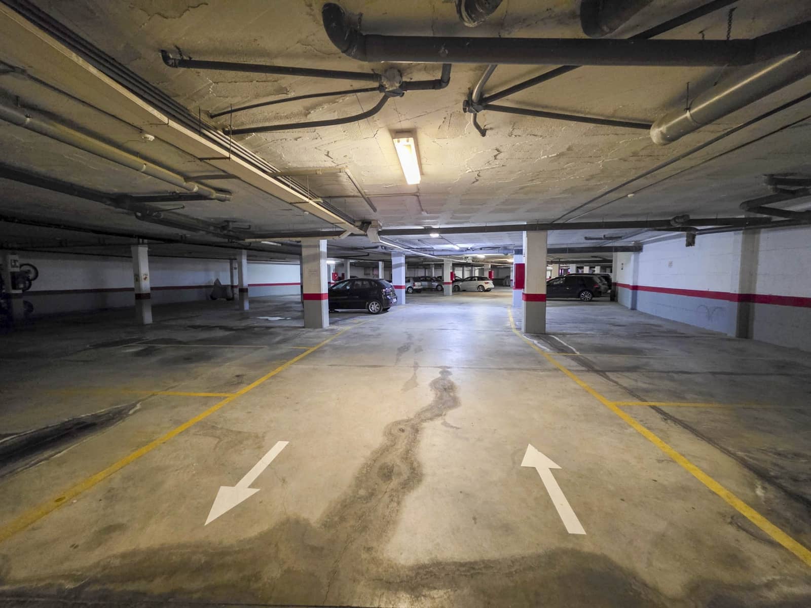 2 slaapkamer Appartement te koop in La Duquesa / Puerto de la Duquesa met zwembad garage - € 369.000 (Ref: 9594775)