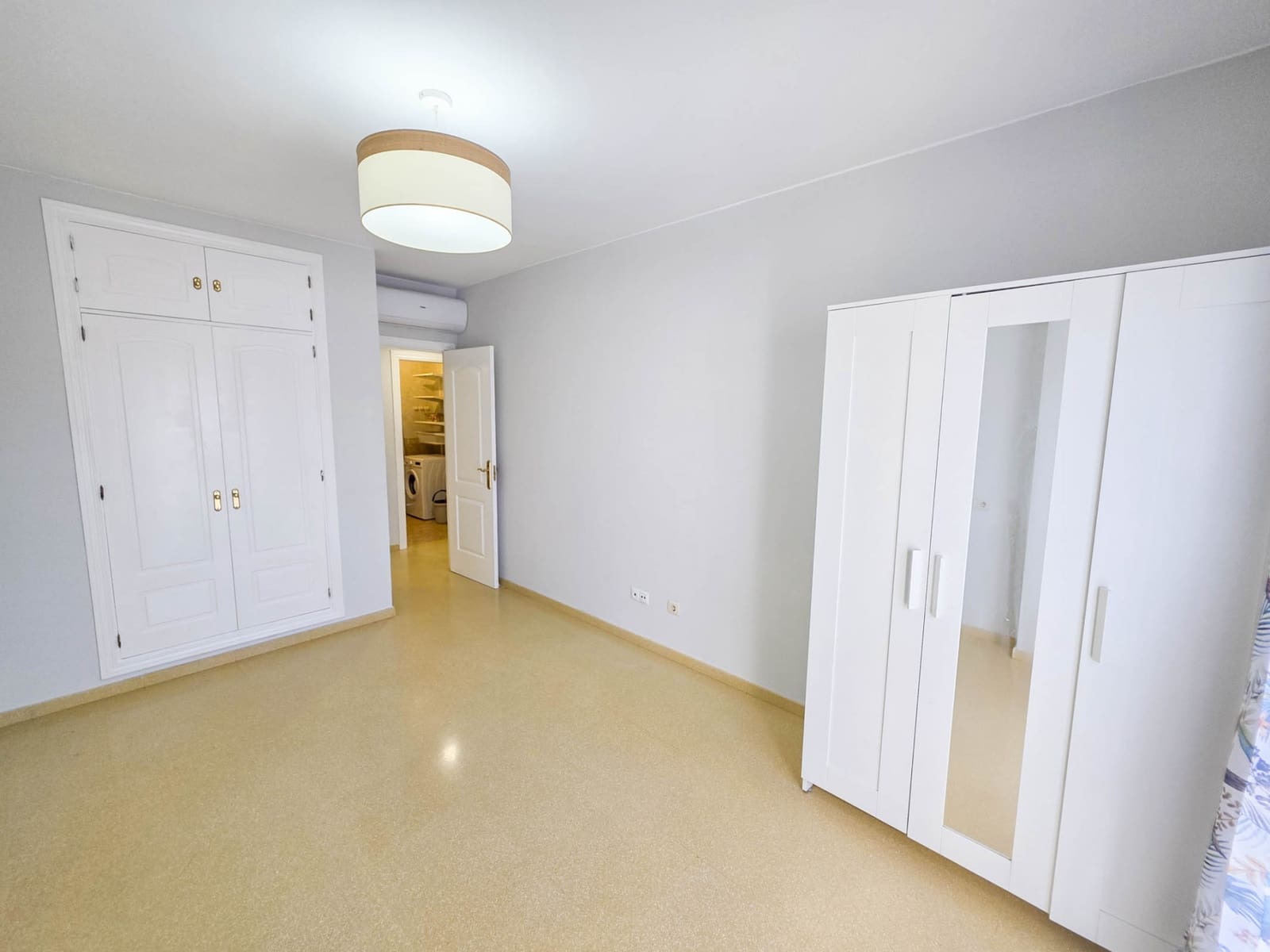 2 soverom Leilighet til salgs i San Luis de Sabinillas med svømmebasseng - € 340 000 (Ref: 9619042)