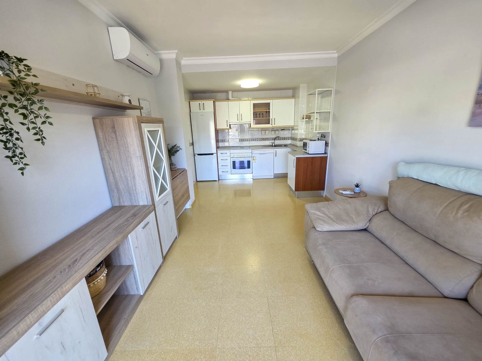 2 soverom Leilighet til salgs i San Luis de Sabinillas med svømmebasseng - € 340 000 (Ref: 9619042)