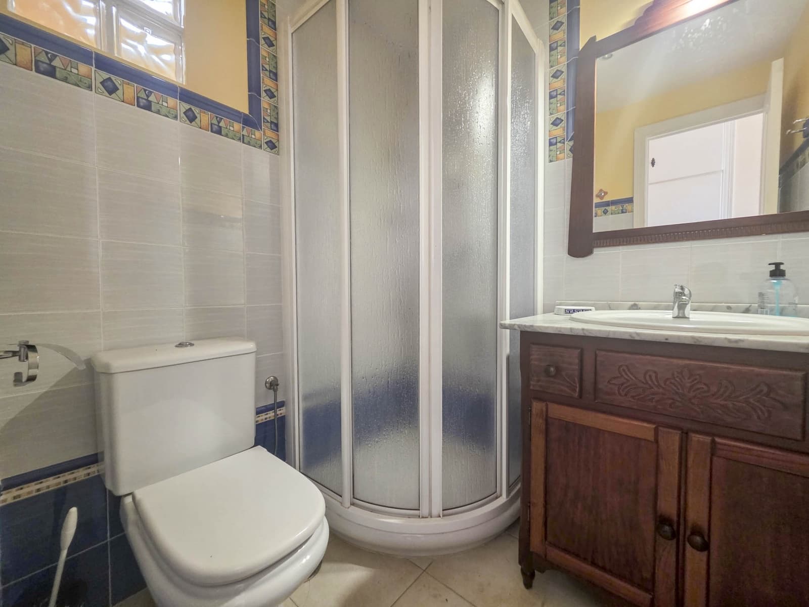 Casa de 5 habitaciones en Casares en venta con piscina - 650.000 € (Ref: 9647847)