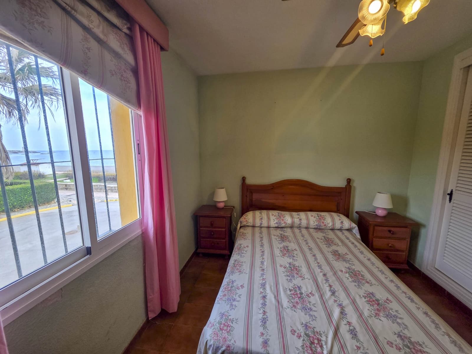 Casa de 5 habitaciones en Casares en venta con piscina - 650.000 € (Ref: 9647847)