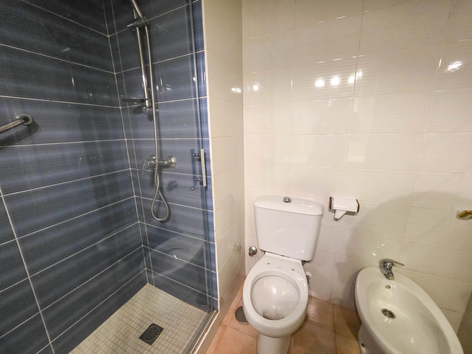 5 bedroom Townhouse for sale in Casares with pool - € 650,000 (Ref: 9647847)