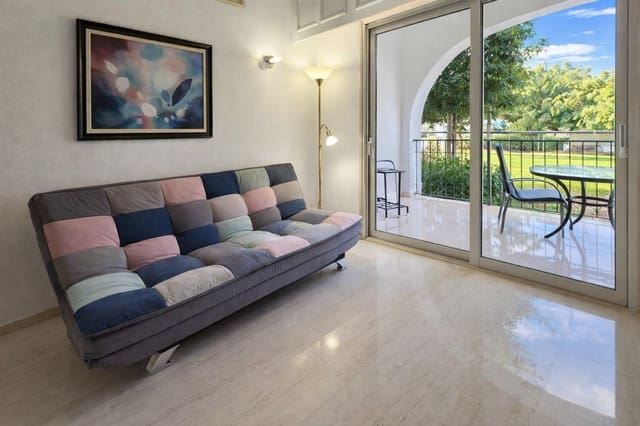 2 makuuhuone Huoneisto myytävänä paikassa Estepona mukana uima-altaan 
autotalli - 349 900 € (Ref: 9658433)