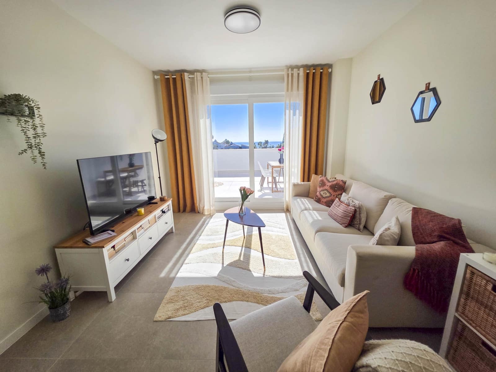 3 chambre Appartement à vendre à Estepona avec piscine garage - 479 000 € (Ref: 9679581)