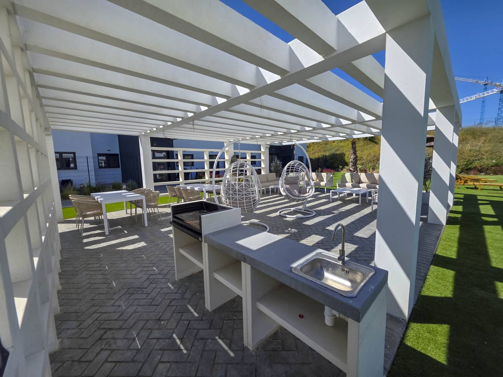 3 chambre Appartement à vendre à Estepona avec piscine garage - 479 000 € (Ref: 9679581)