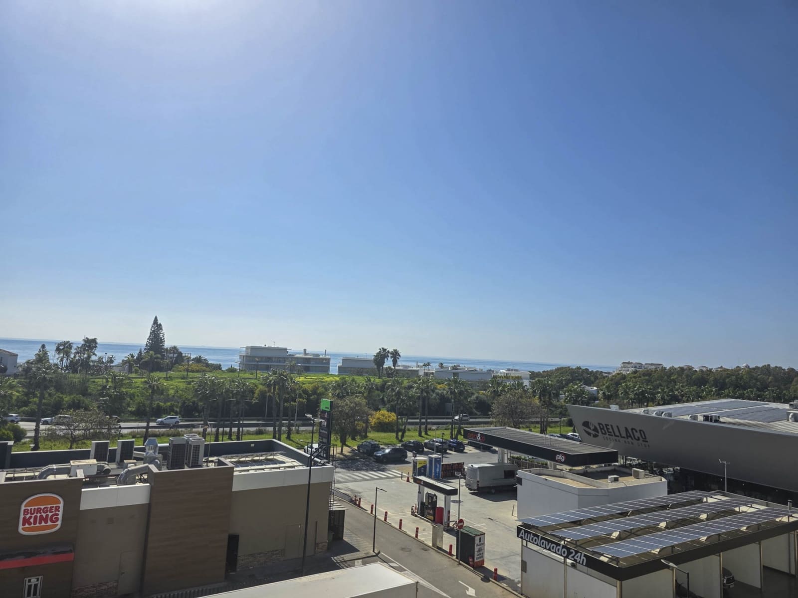 3 chambre Appartement à vendre à Estepona avec piscine garage - 479 000 € (Ref: 9679581)