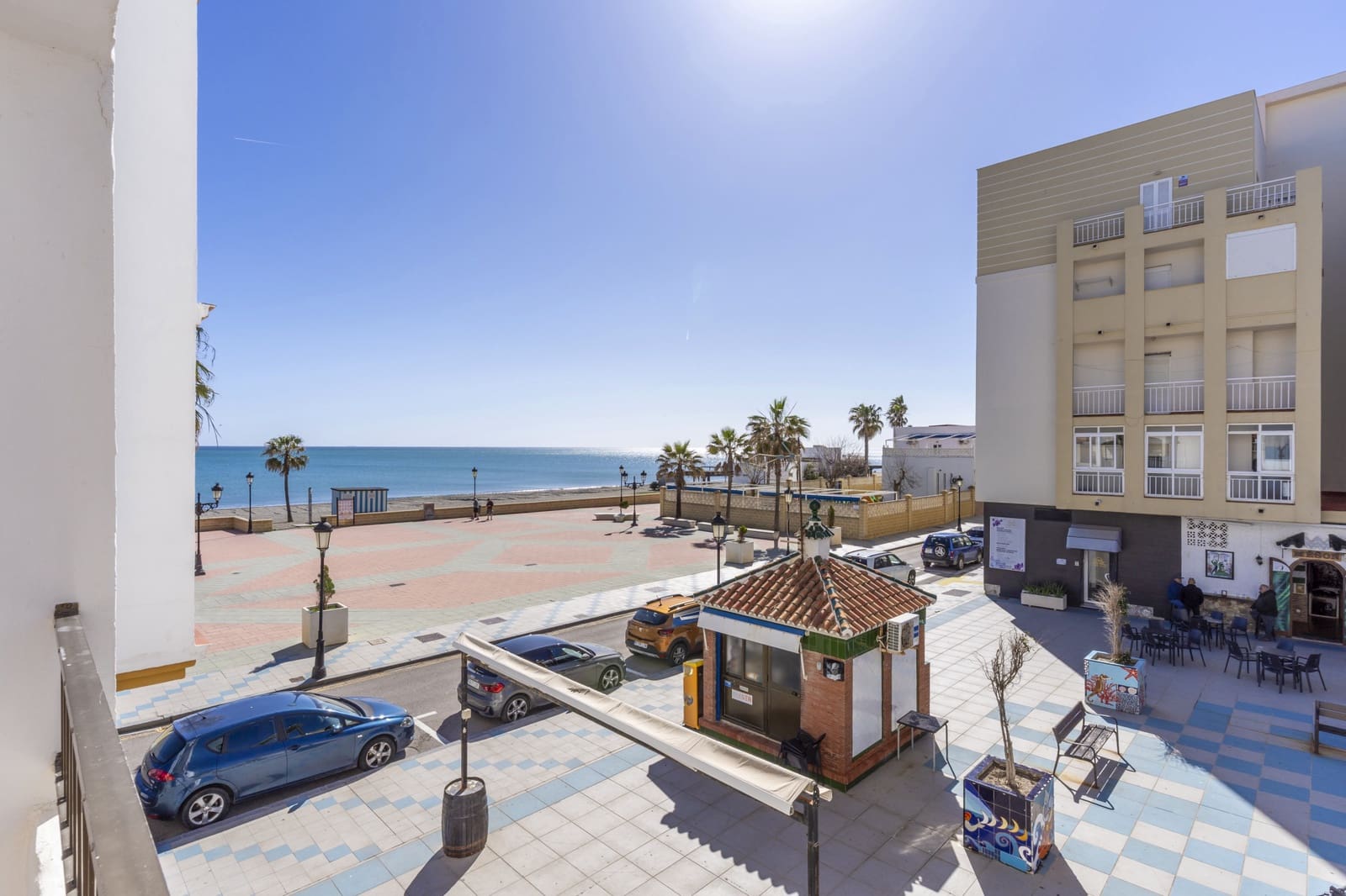 4 makuuhuone Huoneisto myytävänä paikassa San Luis de Sabinillas - 329 000 € (Ref: 9679582)