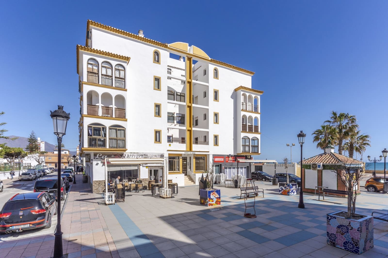 4 Zimmer Apartment zu verkaufen in San Luis de Sabinillas - 299.000 € (Ref: 9679582)