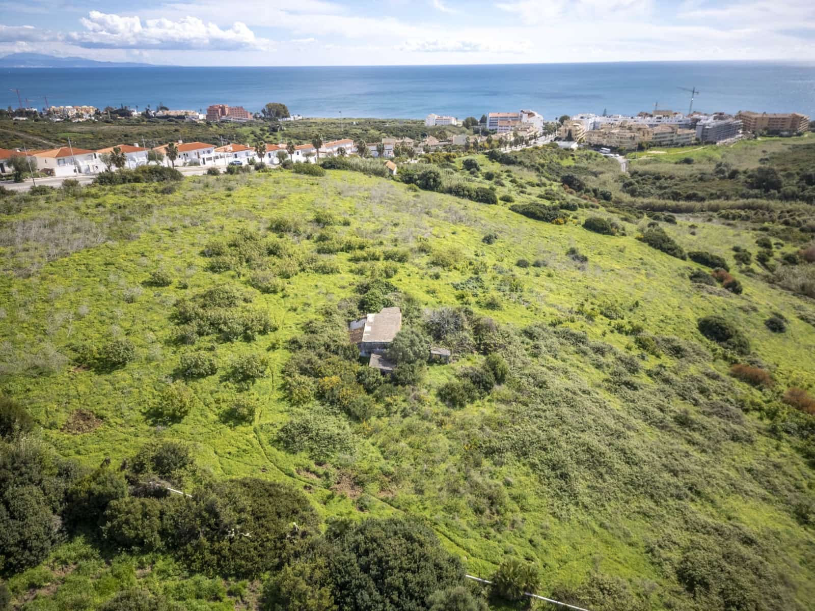 Bauplatz zu verkaufen in La Duquesa / Puerto de la Duquesa - 1.849.000 € (Ref: 9686196)