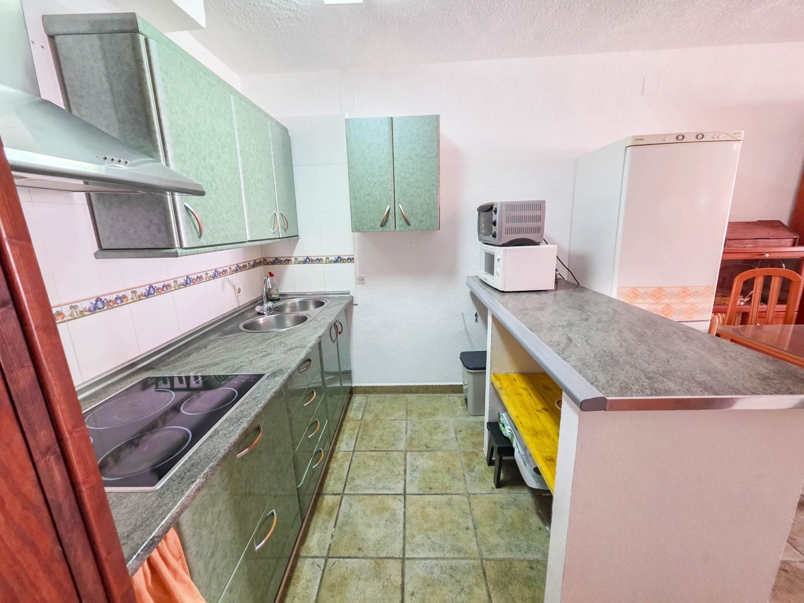 2 Zimmer Haus zu verkaufen in La Duquesa / Puerto de la Duquesa mit Pool - 265.000 € (Ref: 9721411)