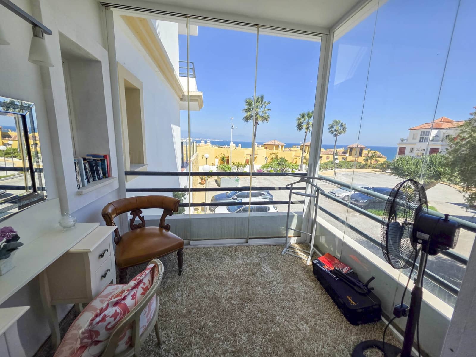 3 bedroom Apartment for sale in La Duquesa / Puerto de la Duquesa with pool garage - € 375,000 (Ref: 9726436)