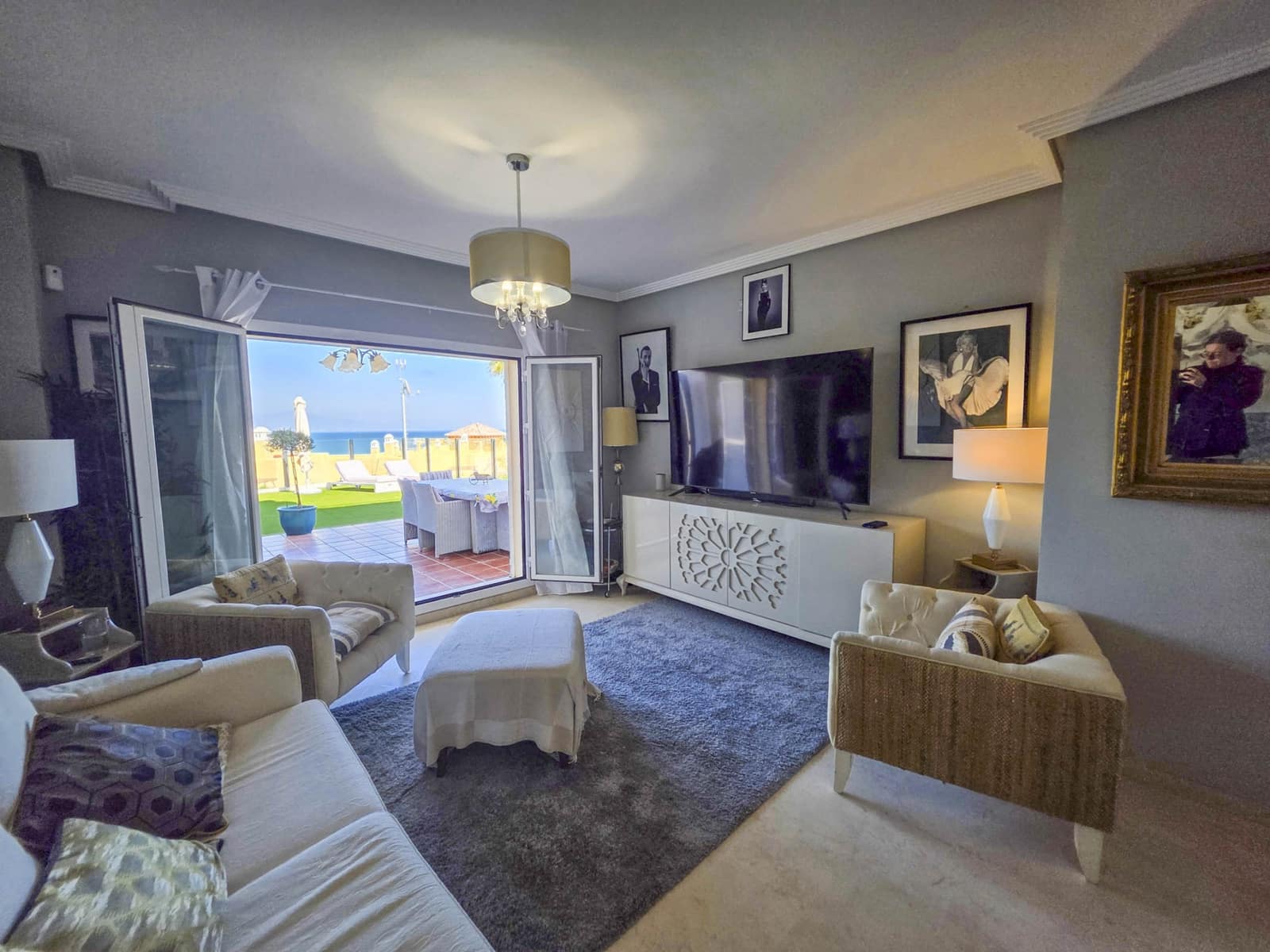 3 bedroom Apartment for sale in La Duquesa / Puerto de la Duquesa with pool garage - € 375,000 (Ref: 9726436)