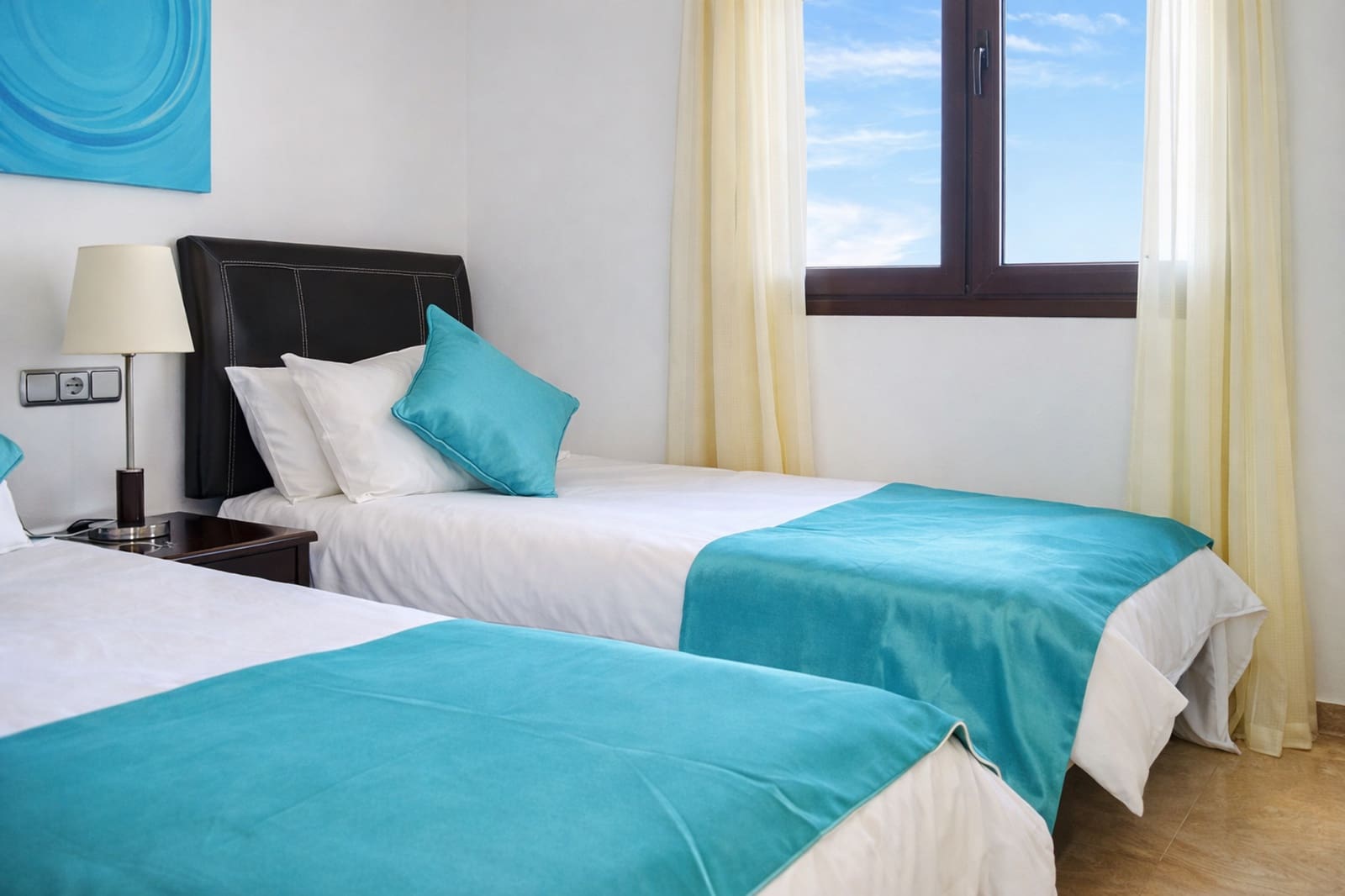 2 bedroom Apartment for sale in Casares with pool garage - € 295,000 (Ref: 9747743)