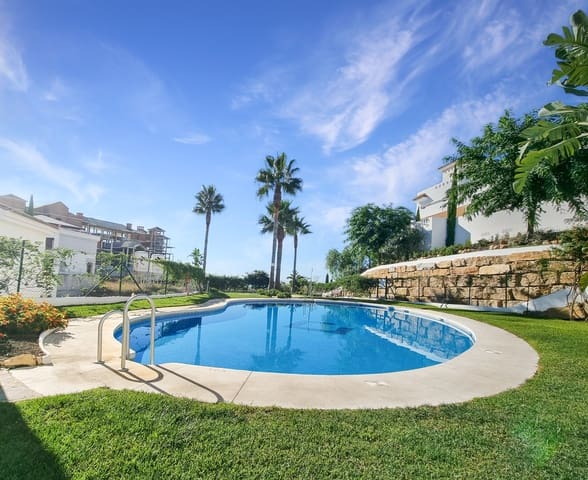 Apartamento de 2 habitaciones en Doña Julia Golf, Casares en venta con piscina garaje - 295.000 € (Ref: 9747743)