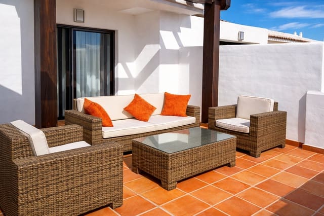 2 Zimmer Apartment zu verkaufen in Doña Julia Golf, Casares mit Pool Garage - 295.000 € (Ref: 9747743)