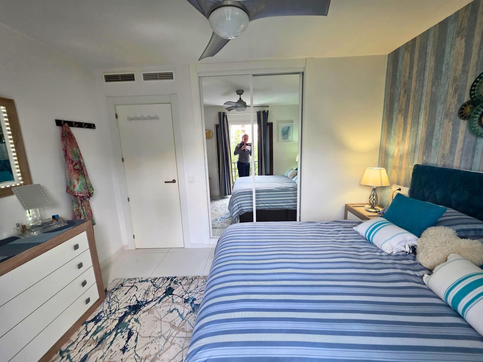 3 soverom Leilighet til salgs i La Duquesa / Puerto de la Duquesa - € 370 000 (Ref: 9758725)