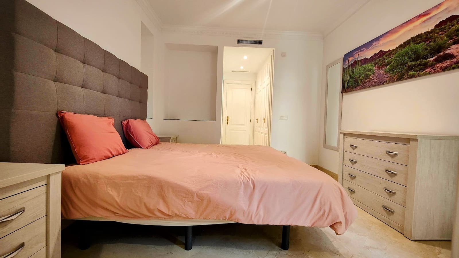 3 sypialnia Apartament na sprzedaż w Casares z basenem garażem - 450 000 € (Ref: 9777849)