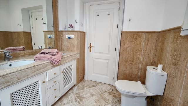 3 soveværelse Lejlighed til salg i Casares Golf - Casares del Sol, Casares med swimmingpool garage - € 450.000 (Ref: 9777849)