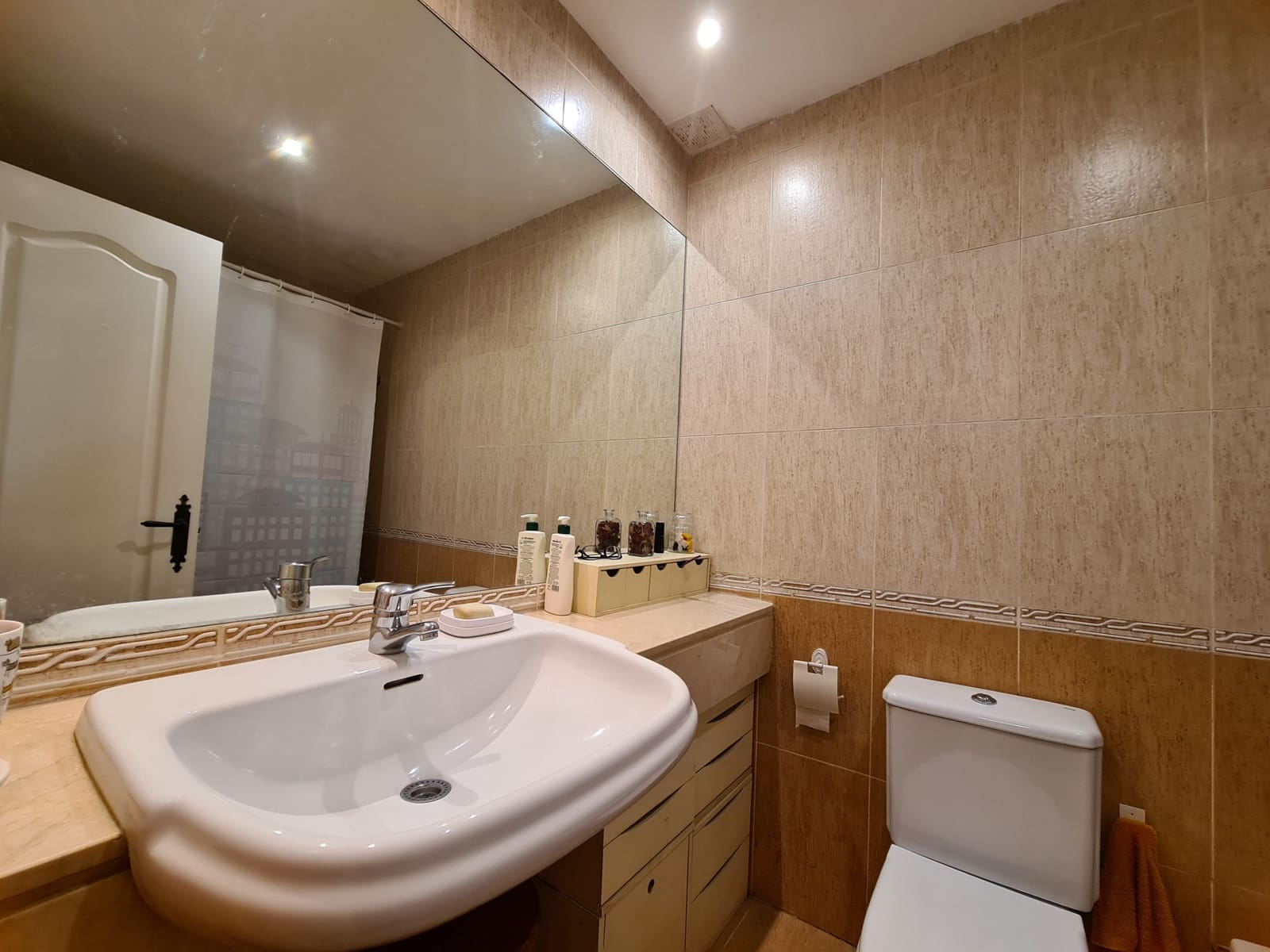 3 bedroom Semi-detached Villa for sale in La Duquesa / Puerto de la Duquesa with pool garage - € 369,000 (Ref: 9790848)