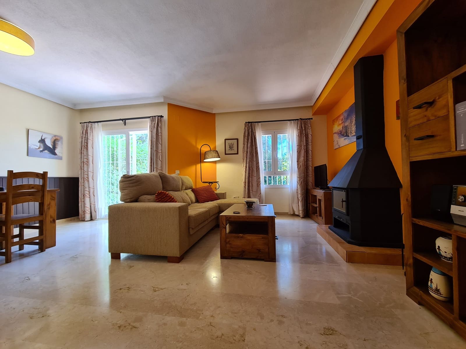 3 bedroom Semi-detached Villa for sale in La Duquesa / Puerto de la Duquesa with pool garage - € 369,000 (Ref: 9790848)