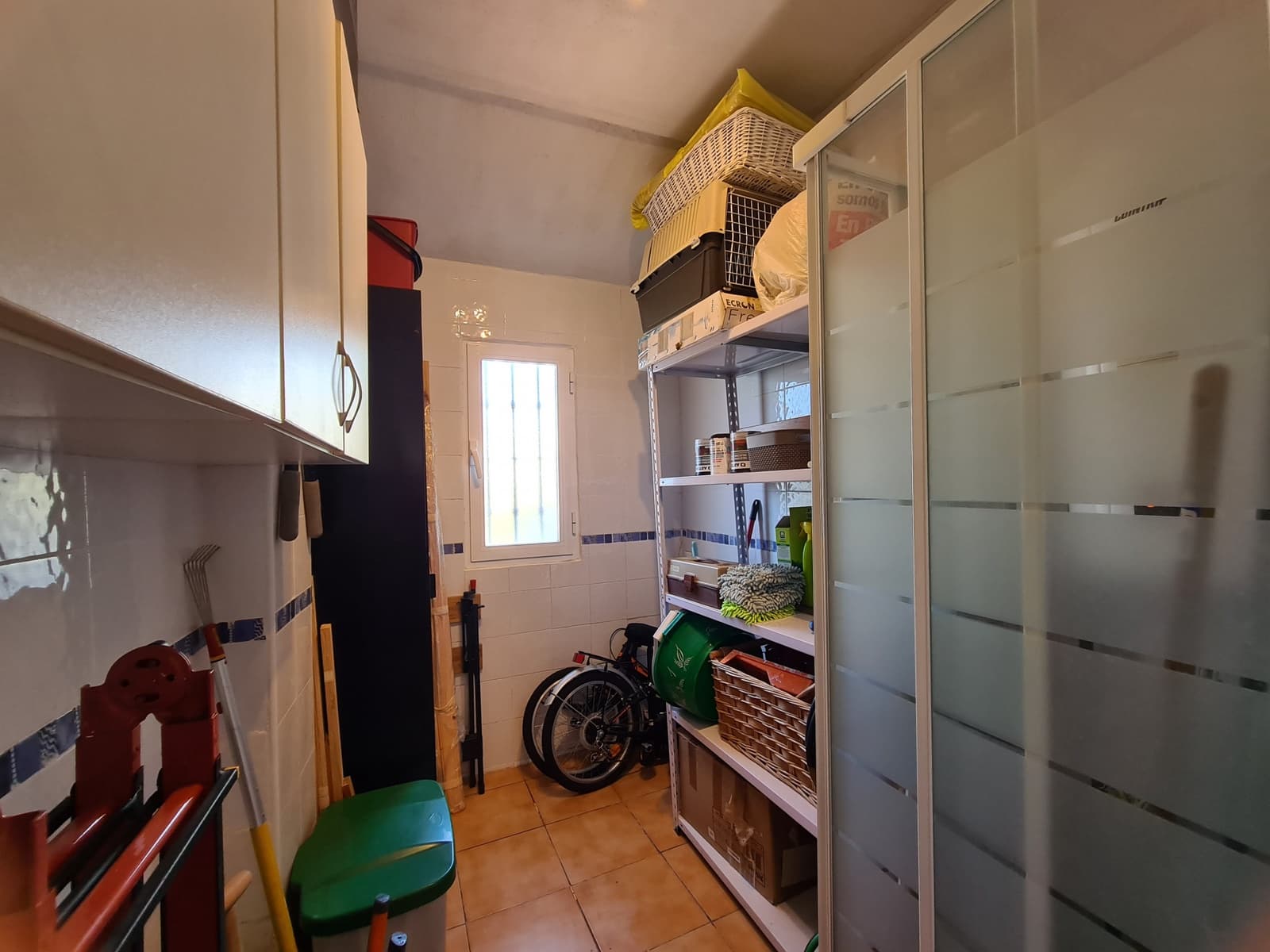 3 bedroom Semi-detached Villa for sale in La Duquesa / Puerto de la Duquesa with pool garage - € 369,000 (Ref: 9790848)